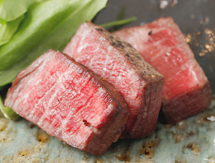 『くまもとあか牛』料理